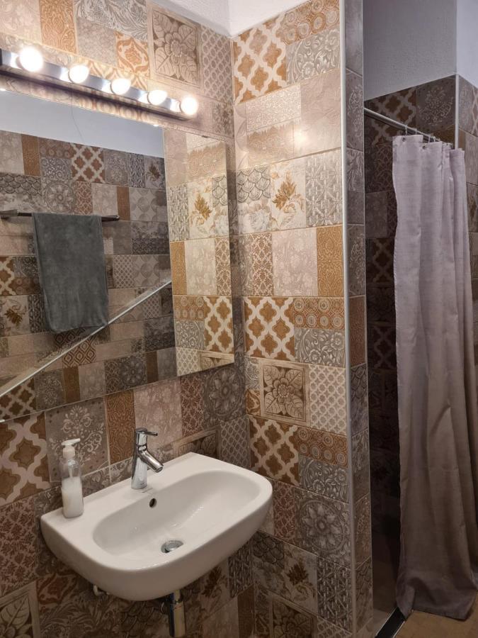 Jetpak Alternative Eco Hostel Thessaloníki Ngoại thất bức ảnh